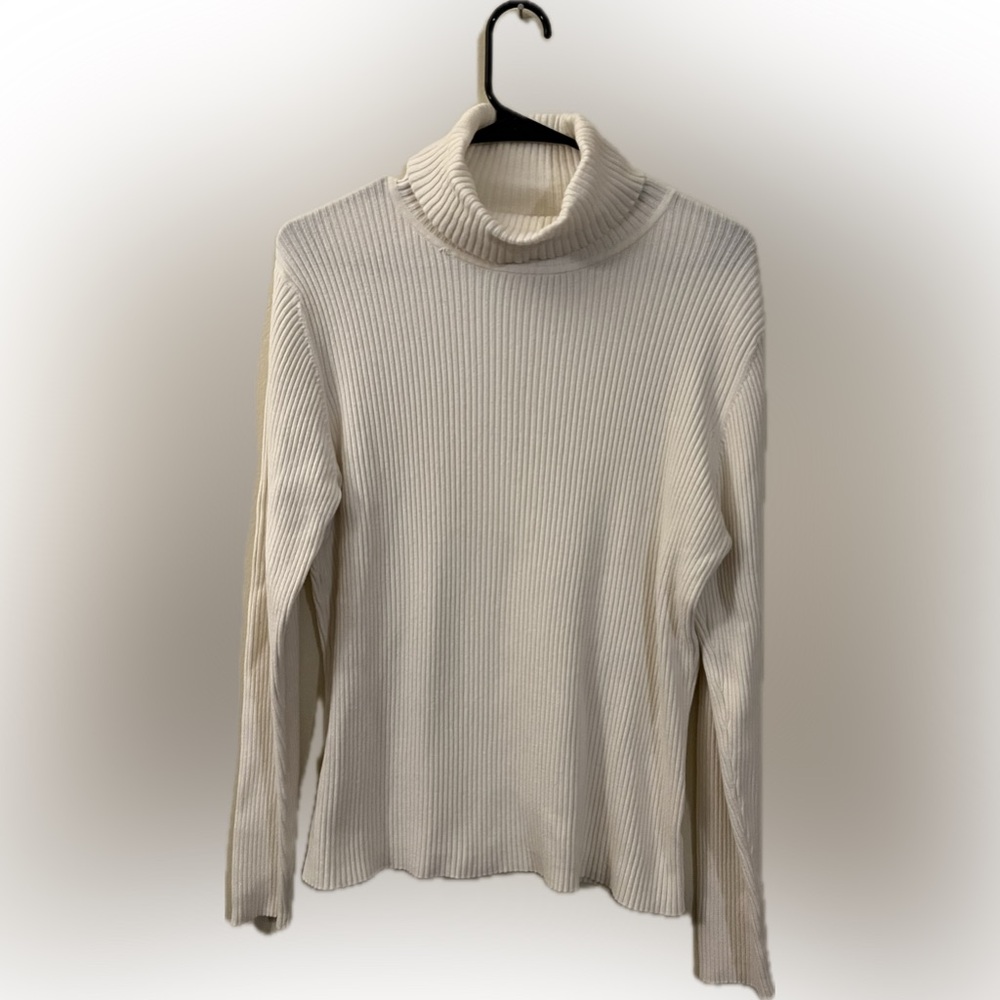 St. John's Bay Cream Ribbed Turtleneck Sweater B